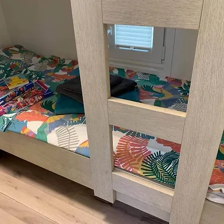 Sirena Floating House 度假居 波尔托罗