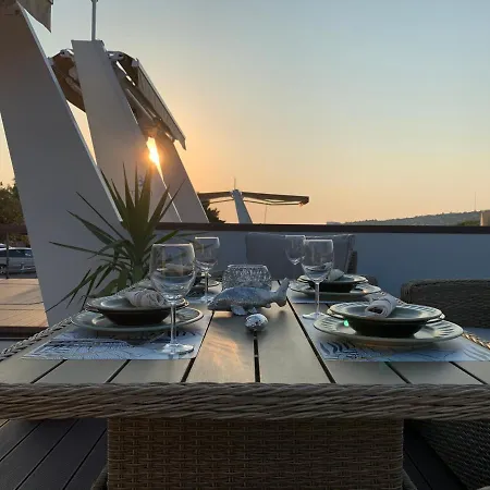 Sirena Floating House Vakantiehuis